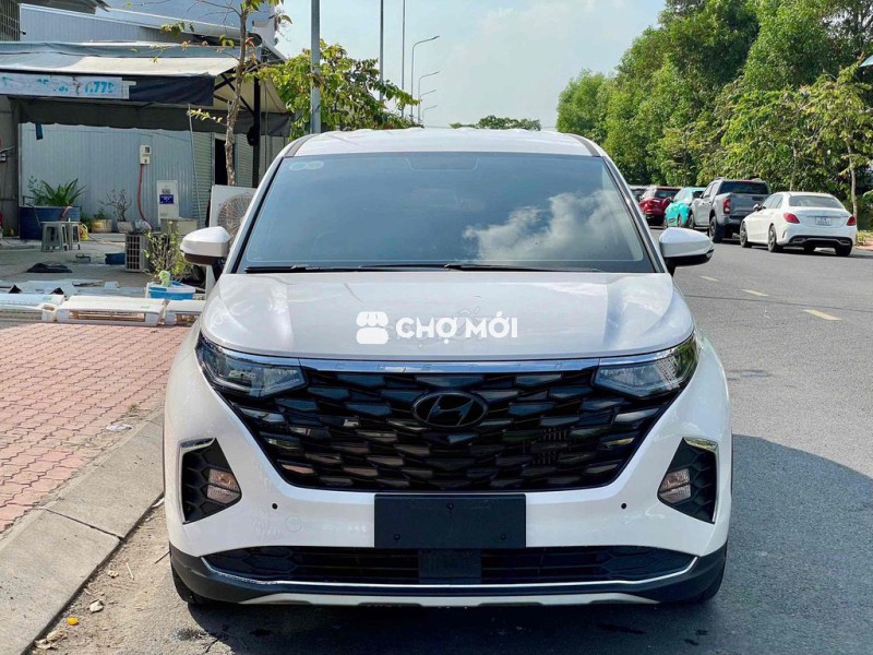 Hyundai Custin 2025 Tiêu Chuẩn 1.5T Lướt 14000km