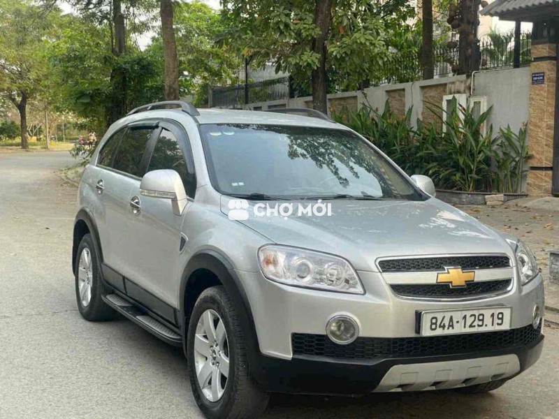 Chevrolet Captiva Bạc