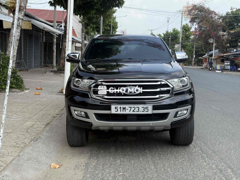 Ford Everest Titanium 2018 4x4 Đen 90000 km