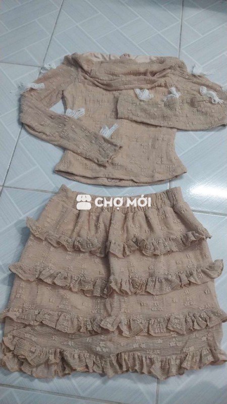Váy nữ vải mềm size S khá mới