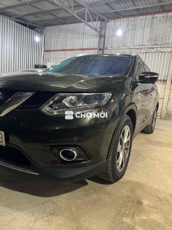 Nissan X-Trail 2.5 SV Premium Đen