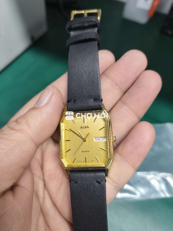 Đồng hồ Alba Nam Vàng Kim loại