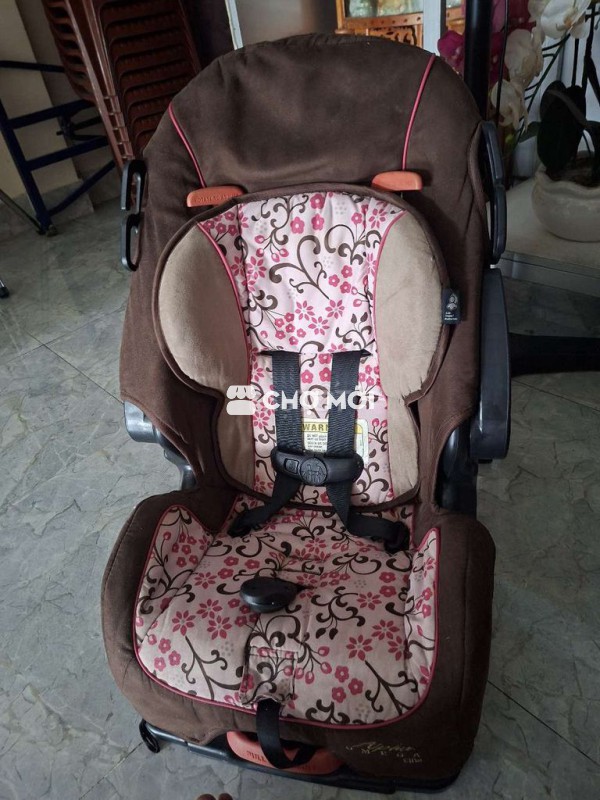 Ghế ngồi ô tô trẻ em Nâu Hồng