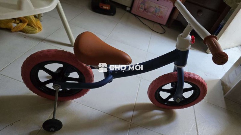 xe thăng bằng