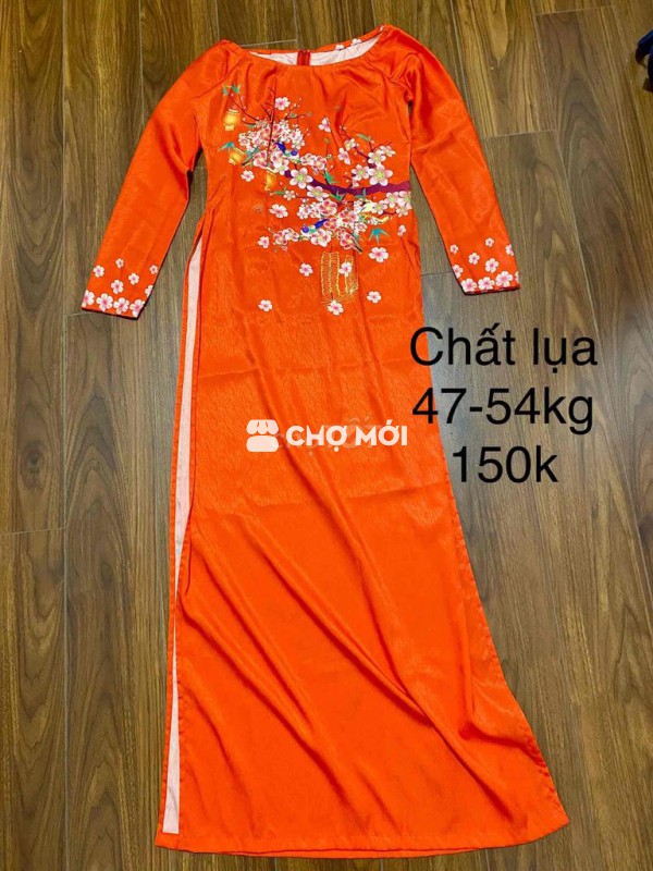 Áo dài nữ lụa cam truyền thống