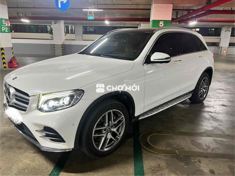 Mercedes Benz GLC Class 2018 300 4MATIC AT - 58000