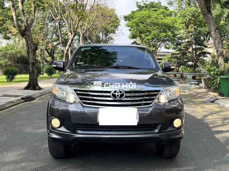 TOYOTA FORTUNER TỰ ĐỘNG 1 CẦU, MỘT CHỦ TỪ ĐẦU