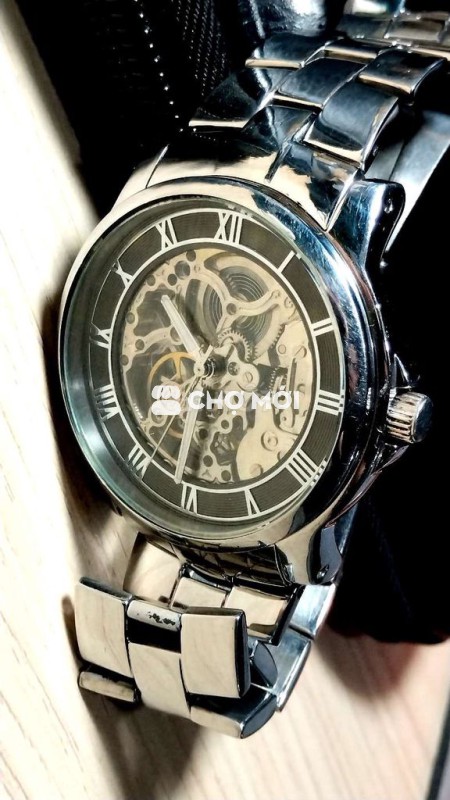 Đồng hồ cơ skeleton , Kenneth cole