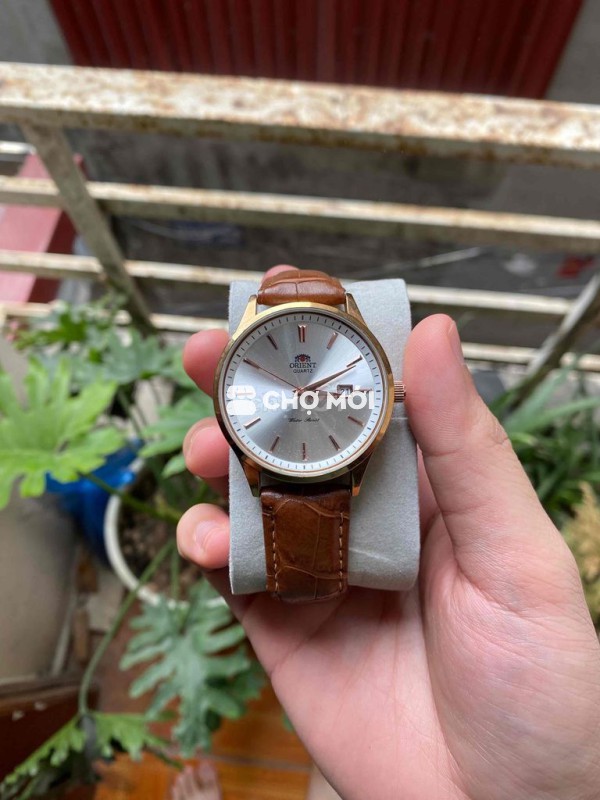 Đồng hồ đeo tay Orient Nam dây da Nâu