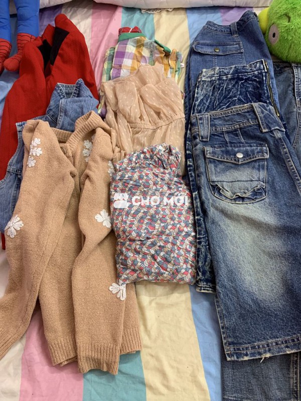 Áo vec, áo bò, áo khoác len…. Nữ sz S.