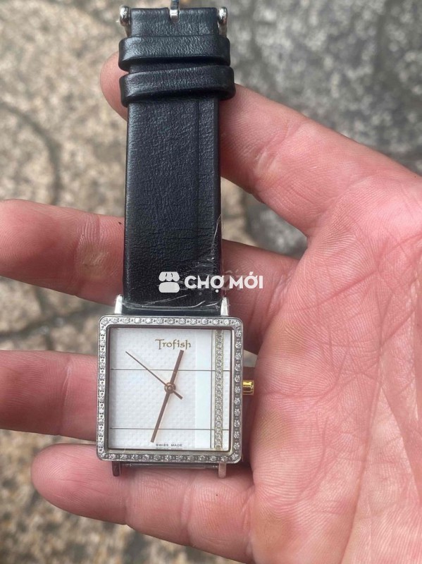 Đồng hồ Trafish nữ dây Da Đen