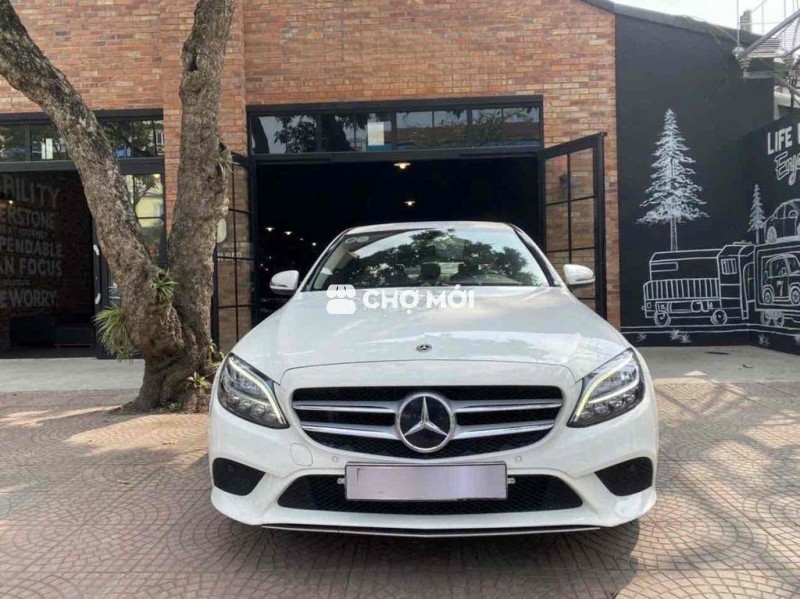 Mercedes C200 Facelift 2018 Trắng
