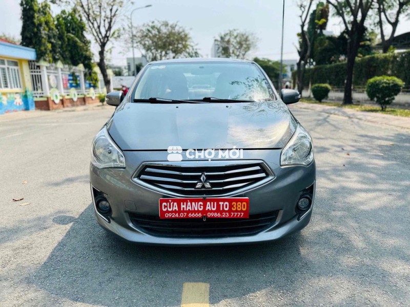 Mitsubishi Attrage 2016 GLS Xám