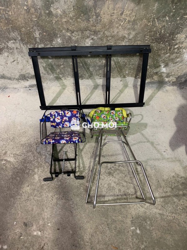 Giá treo tivi Đen 42 inch + ghế em bé ngồi xe máy