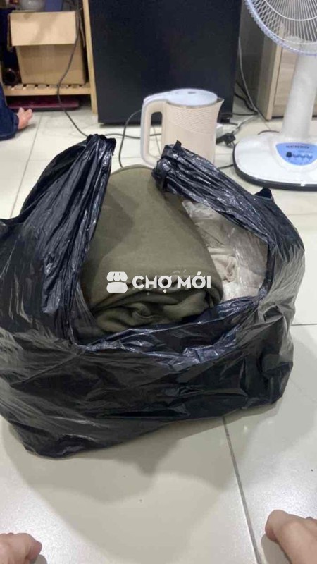 Quần áo nữ lụa size S, M