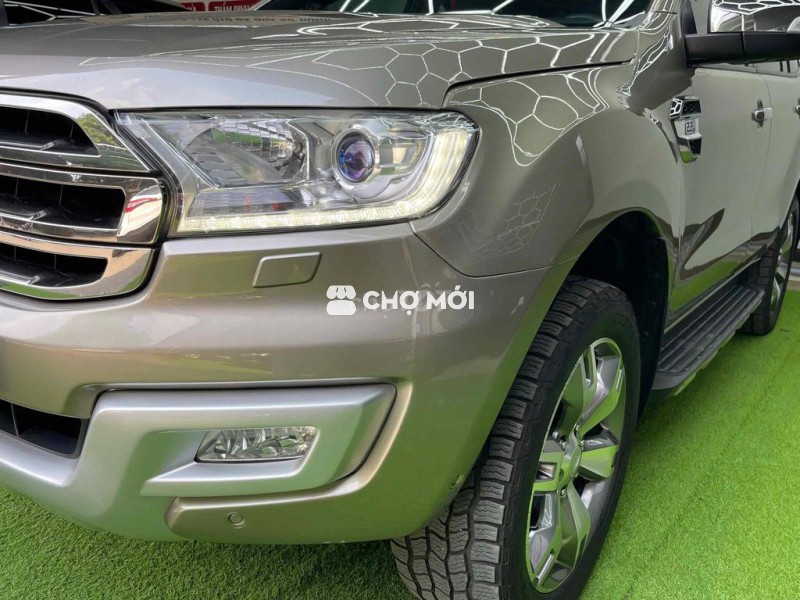 Ford Everest 2017 Titanium 2.2L 4x2 AT