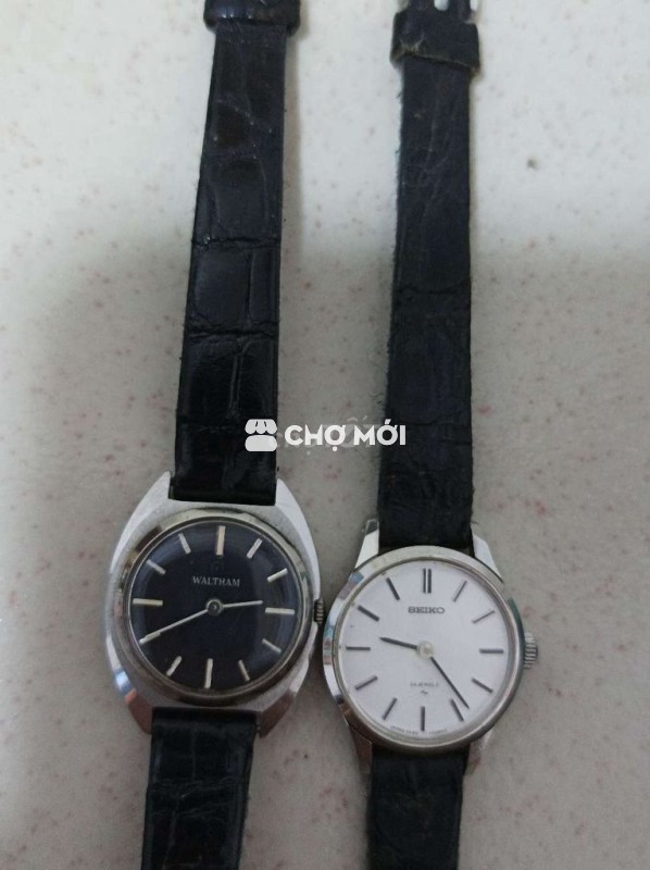 Đồng hồ đeo tay nữ Waltham Đen