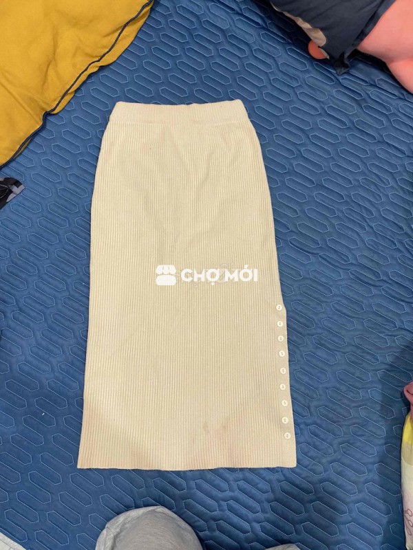 Chân váy nữ len gân ôm dáng