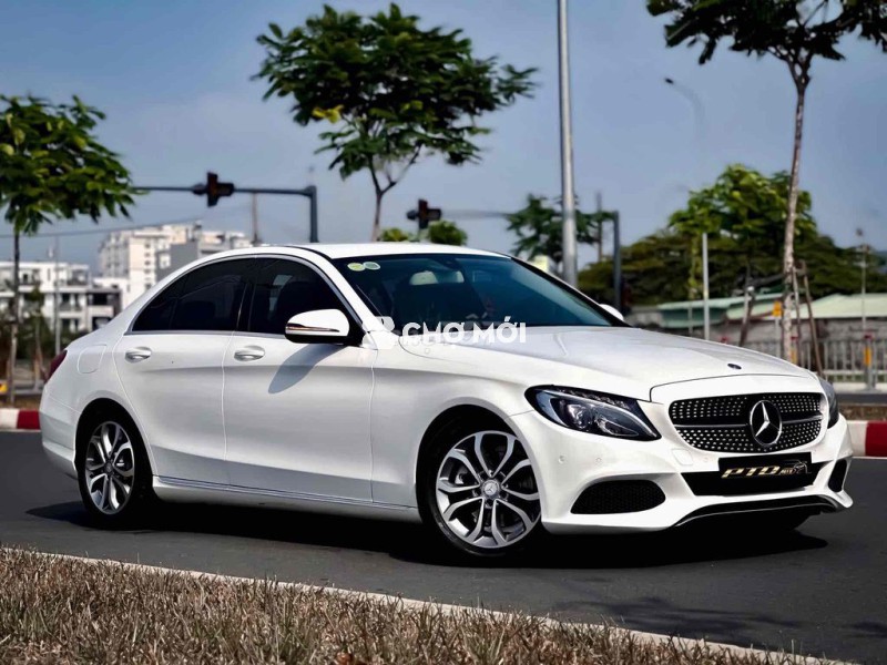 Mercedes Benz C Class 2018 C200