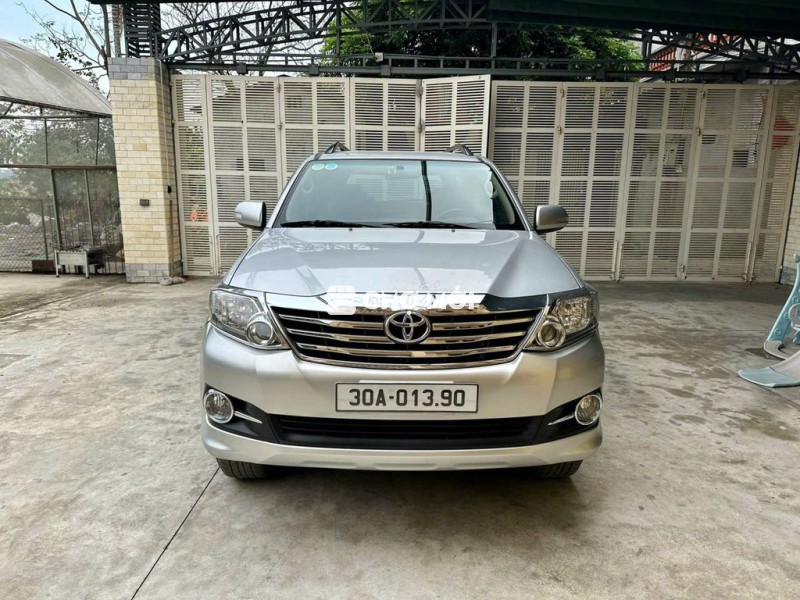 Toyota Fortuner 2016  - 10000 km
