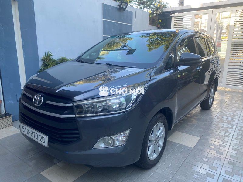 Toyota Innova 2020 2.0E Xám 118.000km
