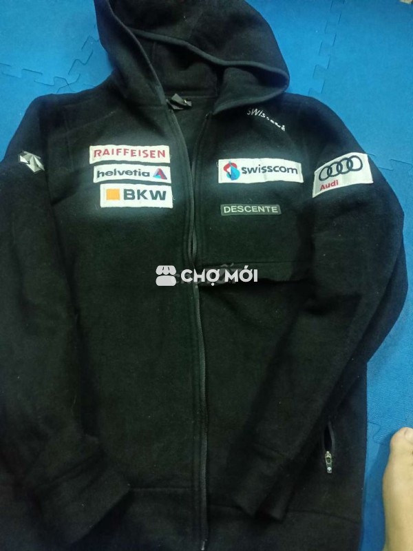 Áo khoác trượt tuyết Descente Nỉ ép