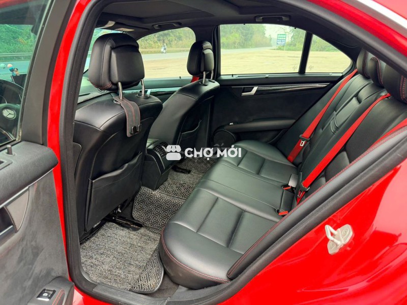 🚘 Mercedes C300 AMG Plus 2014