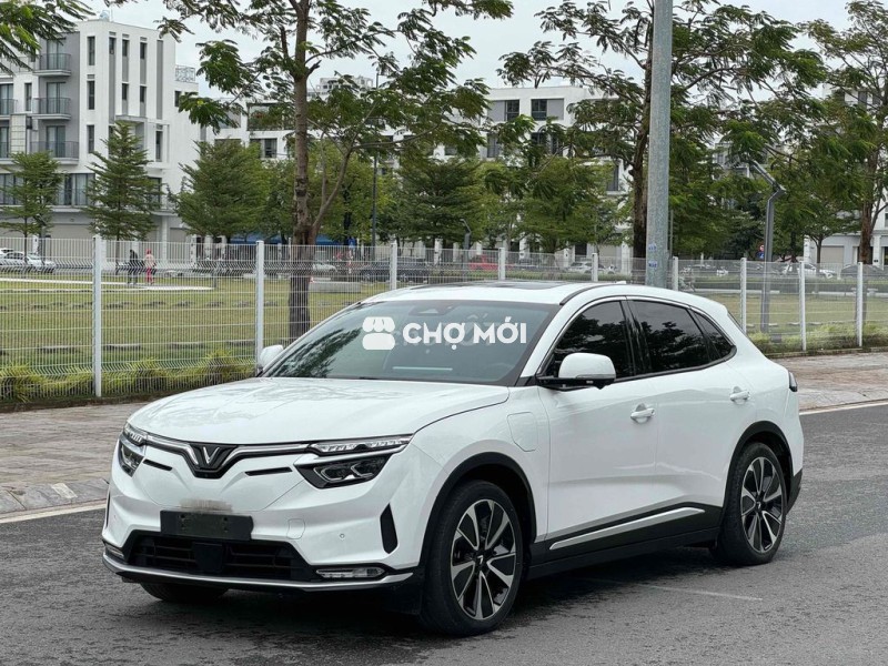 VF8 Plus 2022 GF Mua Pin Sdi giảm tới 120 triệu