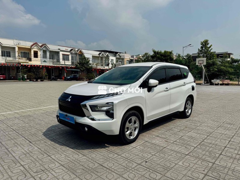 Mitsubishi Xpander 7 chỗ Trắng