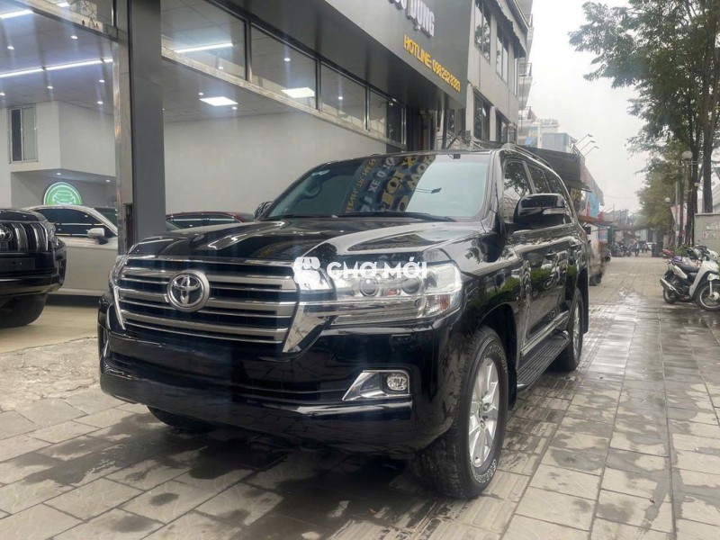 Toyota Land Cruiser 2019 LC200 84000km Tên Công Ty