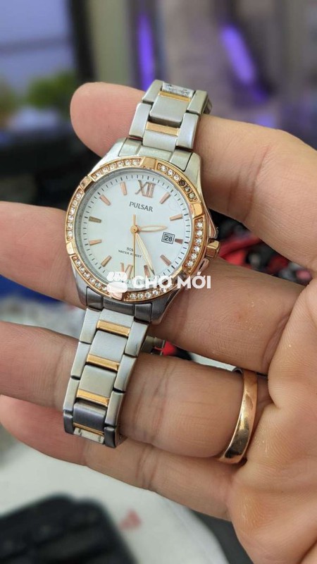 Đồng hồ Pulsar Nữ điểm vàng