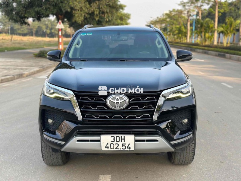 Toyota Fortuner 2021 2.7V 4x4 2 Cầu Máy Xăng Nhập