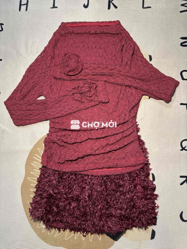 Set áo chân váy nữ ren size S Mới