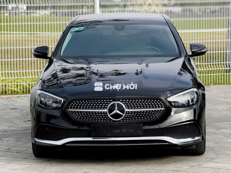Mercedes-Benz E180 2021 Đen 20000 km