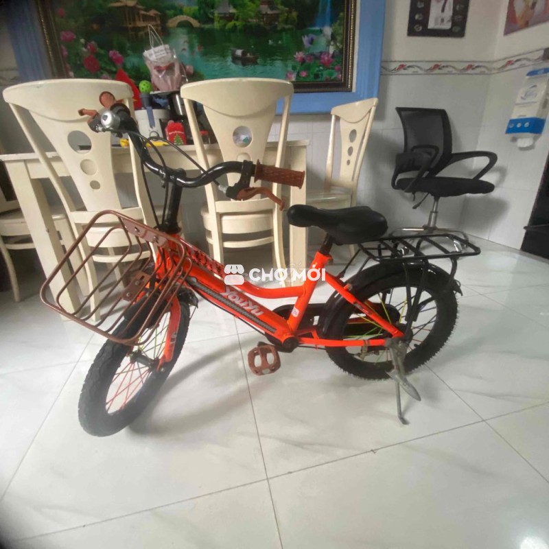 Bán xe đạp màu cam bánh 16 inch cho bé 3-7 tuổi