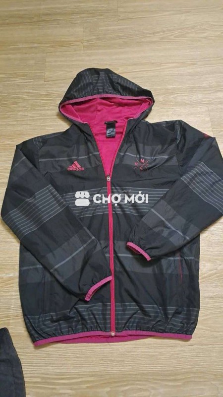 Áo khoác gió Adidas  size L n56 d69