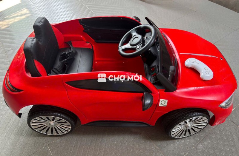 Xe ô tô điện trẻ em Đỏ