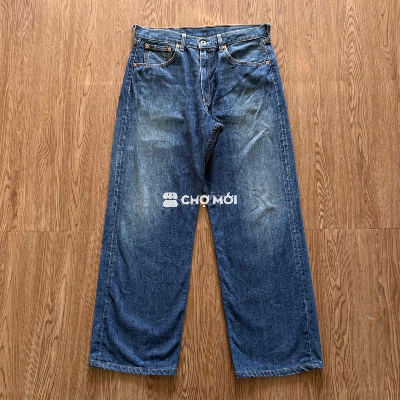Levi’s 504 Denim
