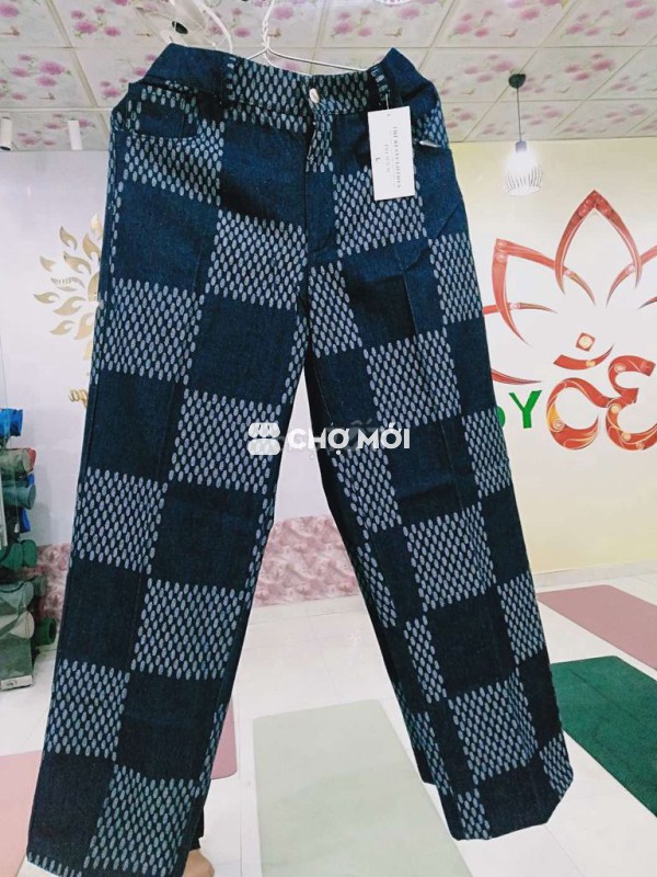 Quần bò Unisex size 30, 31