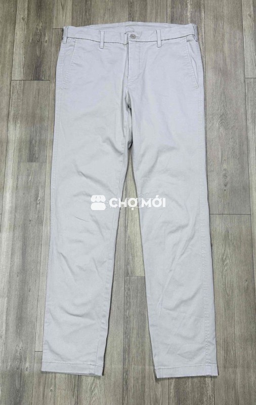 Quần Kaki Uniqlo nam size 31