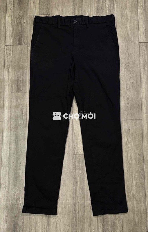 Quần kaki GU nam co giãn size 32