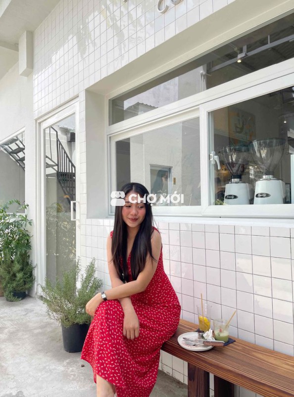 Đầm Nữ Đỏ size M Đã qua sử dụng