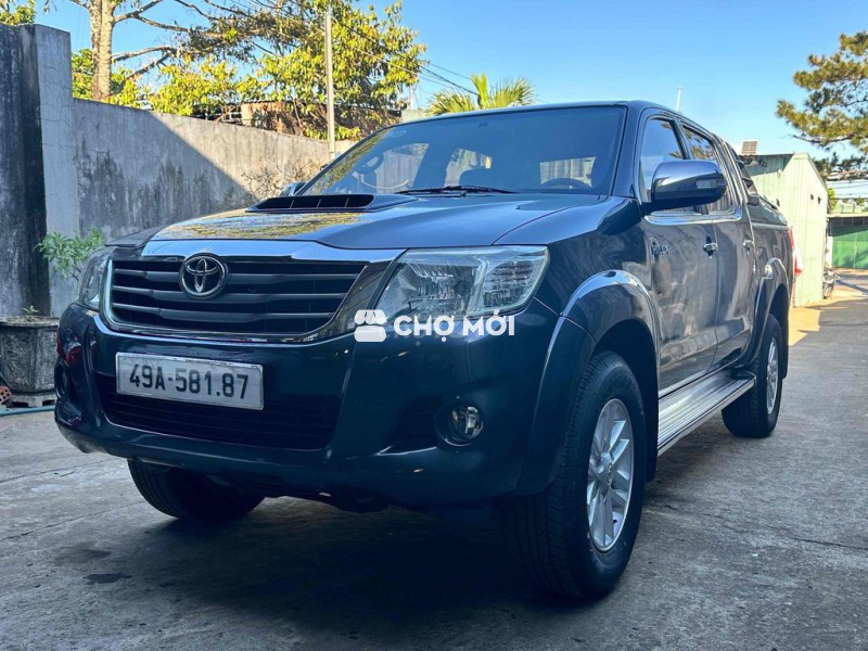 TOYOTA HILUX E 4x2 MT 2014 NHẬP THÁI