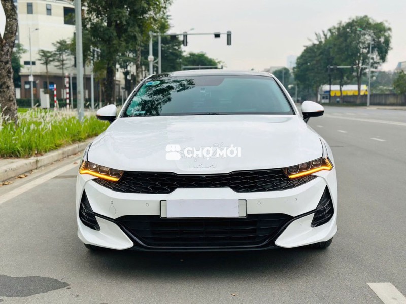 Kia K5 2024 Premium 2.0 AT 25000 km