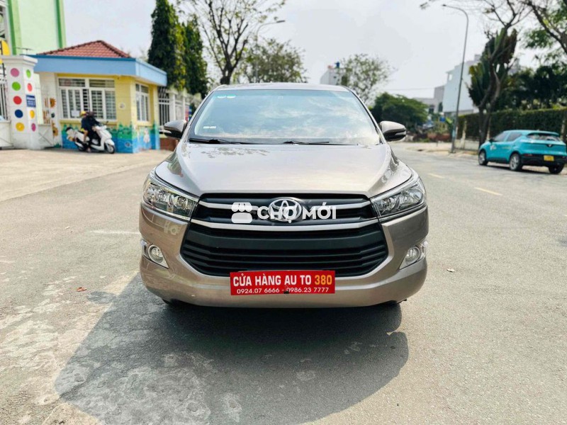 Toyota Innova 2016 -G AT