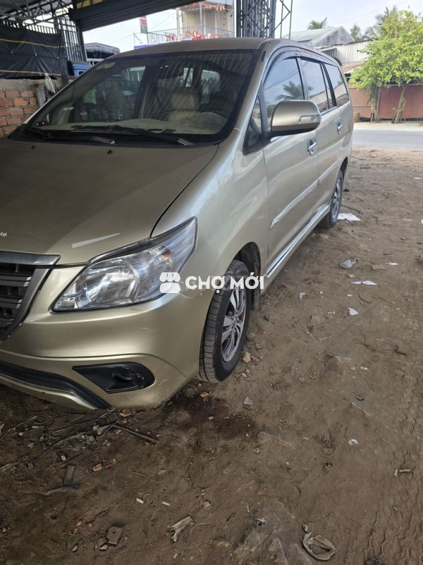 Toyota Innova G 2016 Vàng cát