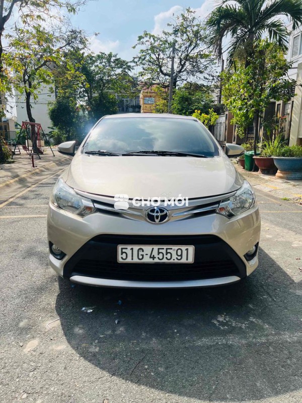Toyota Vios 2017 1.5E CVT vàng cát xe đẹp