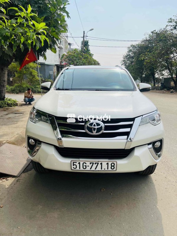 Fortuner 2020 4x2AT nhập khẩu máy xăng xe đẹp