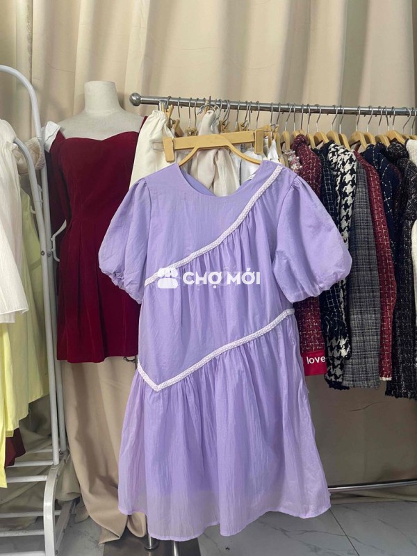 Đầm nữ dáng suông vải mềm mại