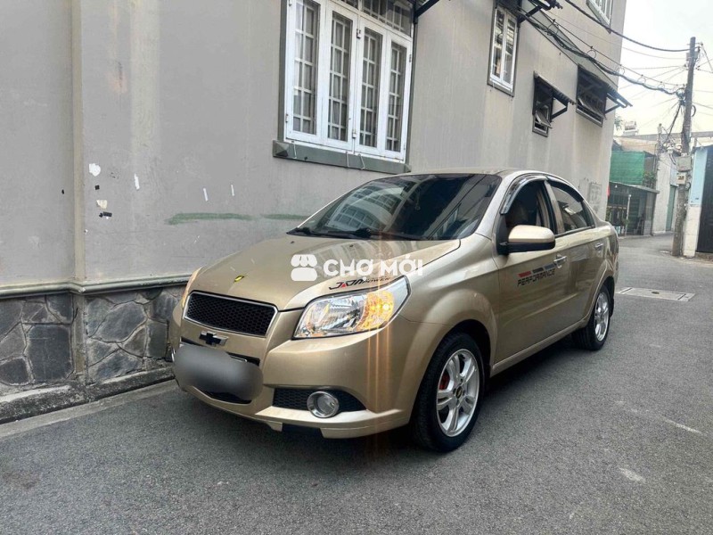 Chevrolet Aveo 2016 xe gia đình